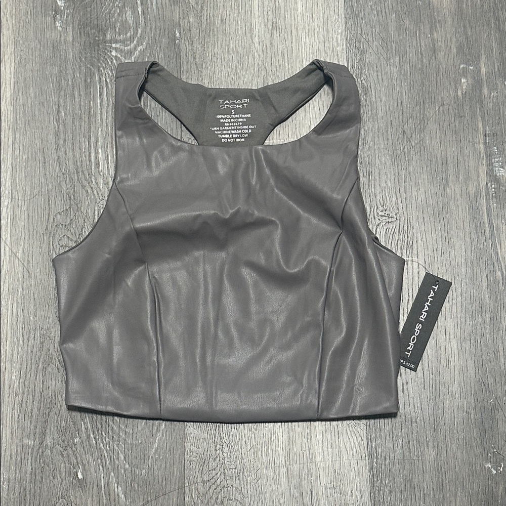 NWT Tahari Sport Gray Women’s Active Faux Leather Racerback Crop Top Size Small